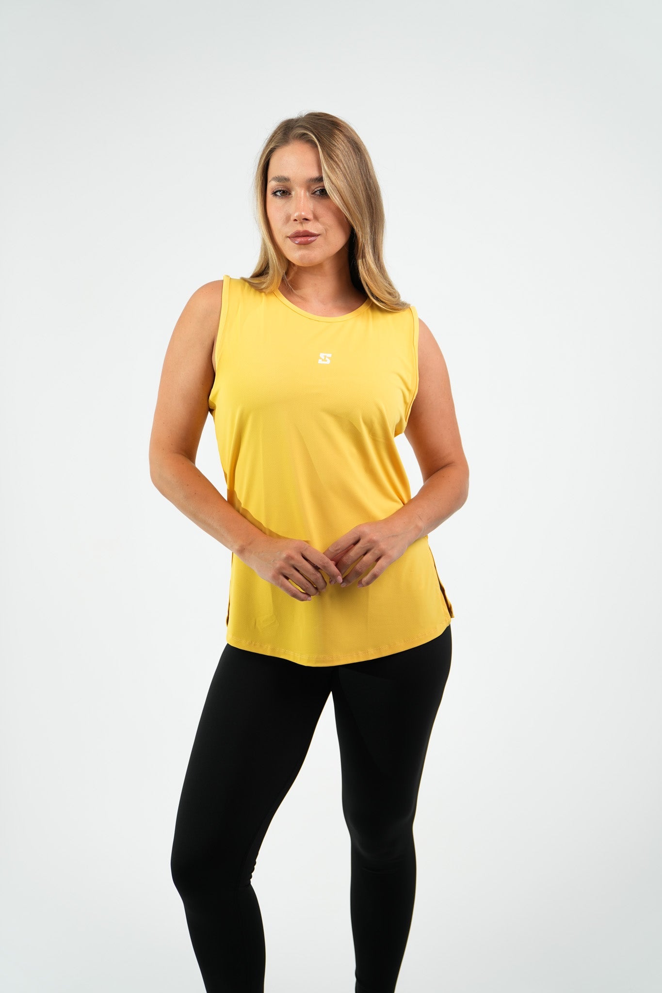 LADIES TOPS