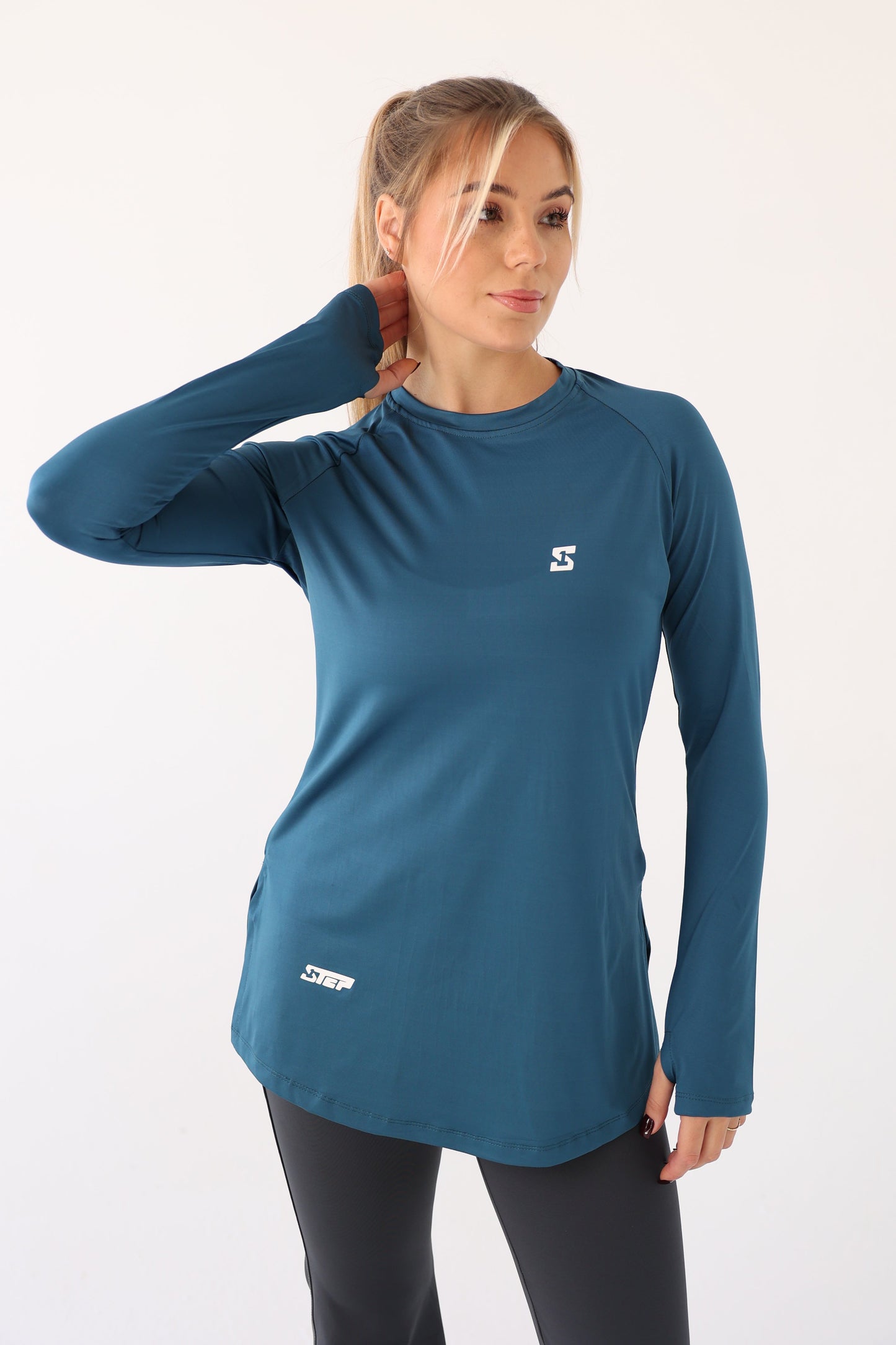 Long sleeve slim fit