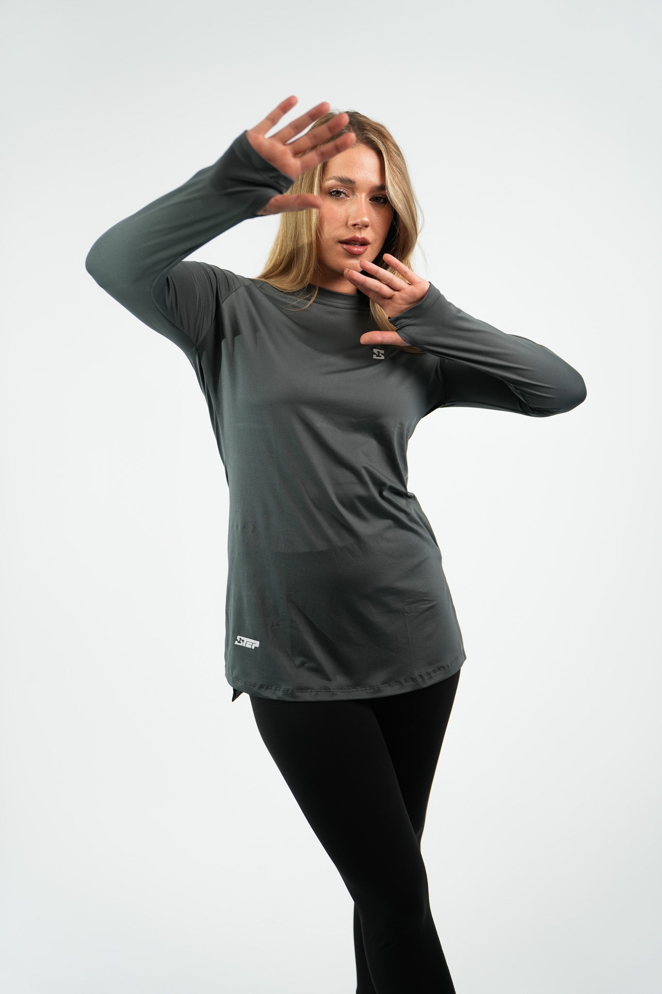 LONG SLEEVE SLIM FIT