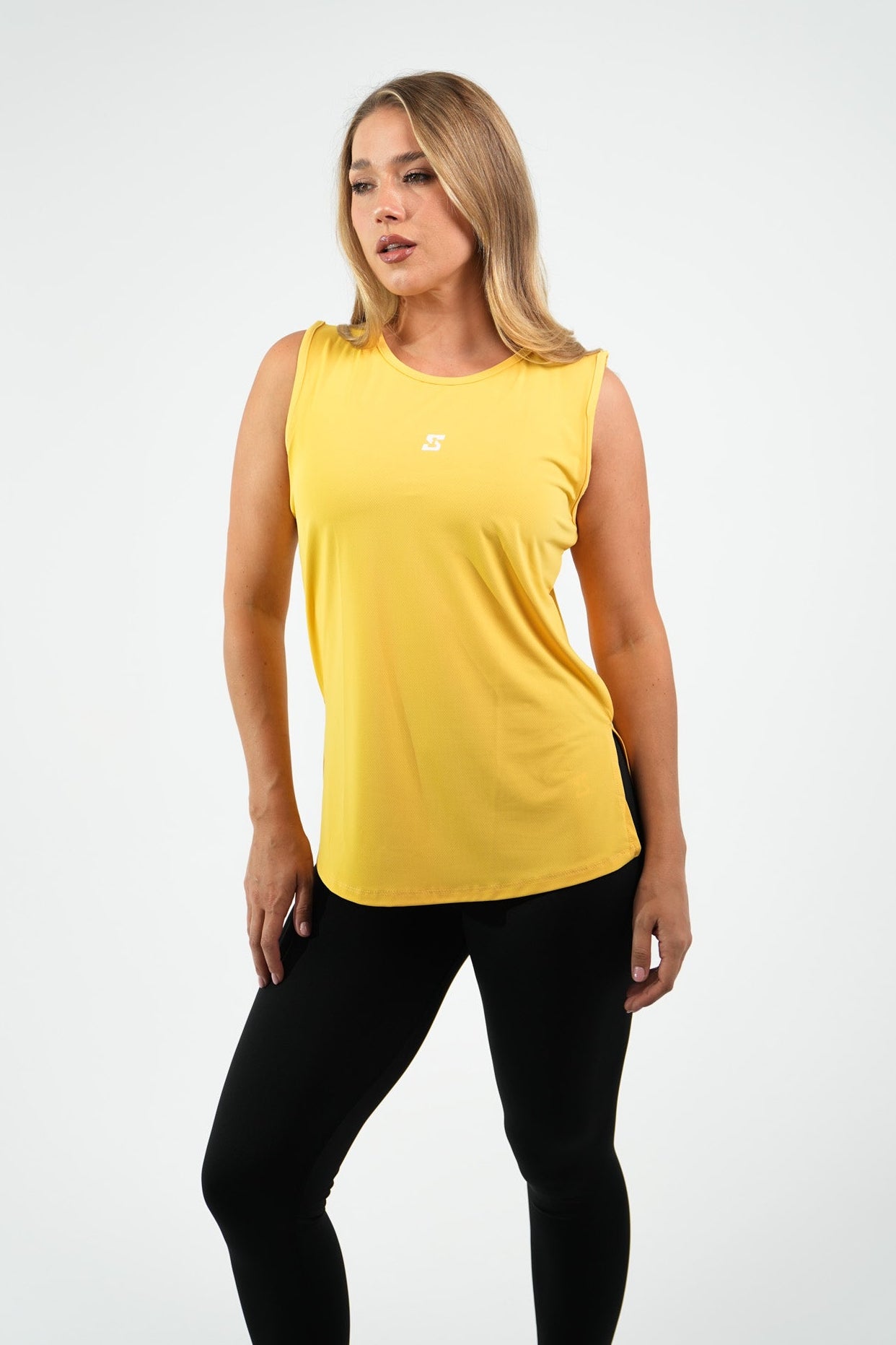 COMFY TANK TOP